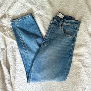 Abercrombie mom jeans